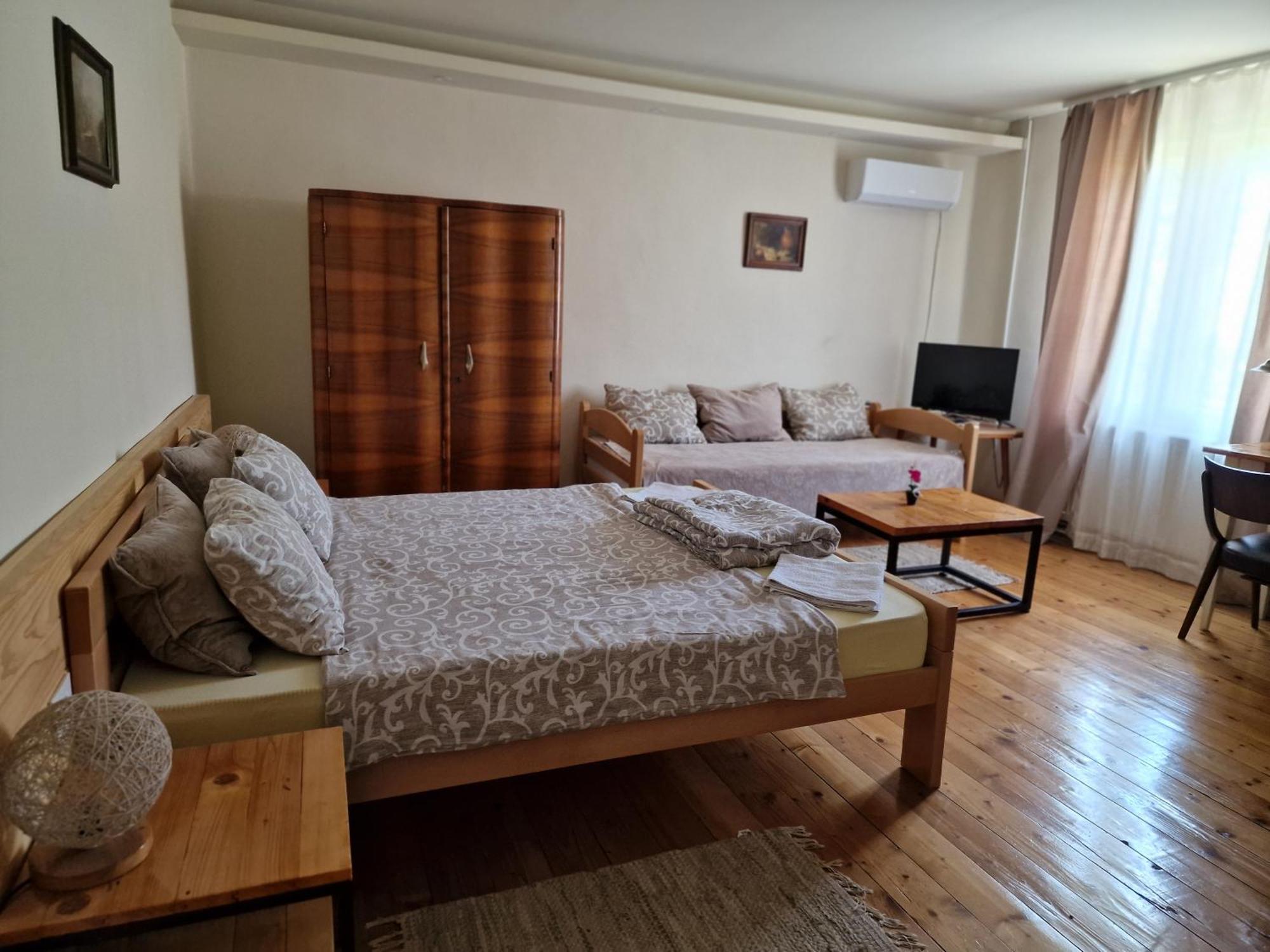 Konak -Guest House -Ramonda Serbika Ni Eksteriør billede
